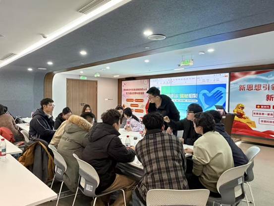 51f85e979f82ec1a25c3417767a53411